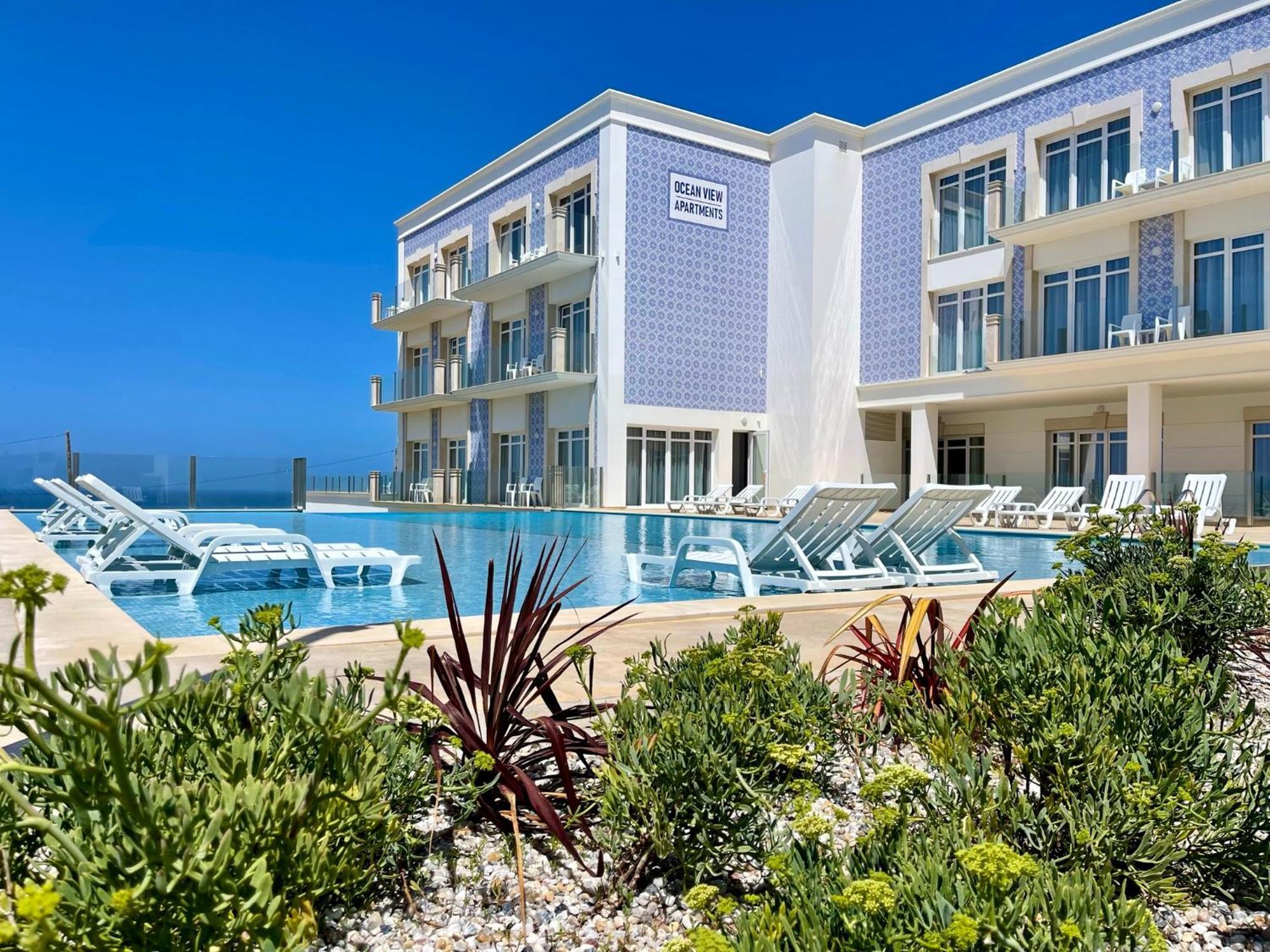 Ocean View Apartments Lourinhã Esterno foto