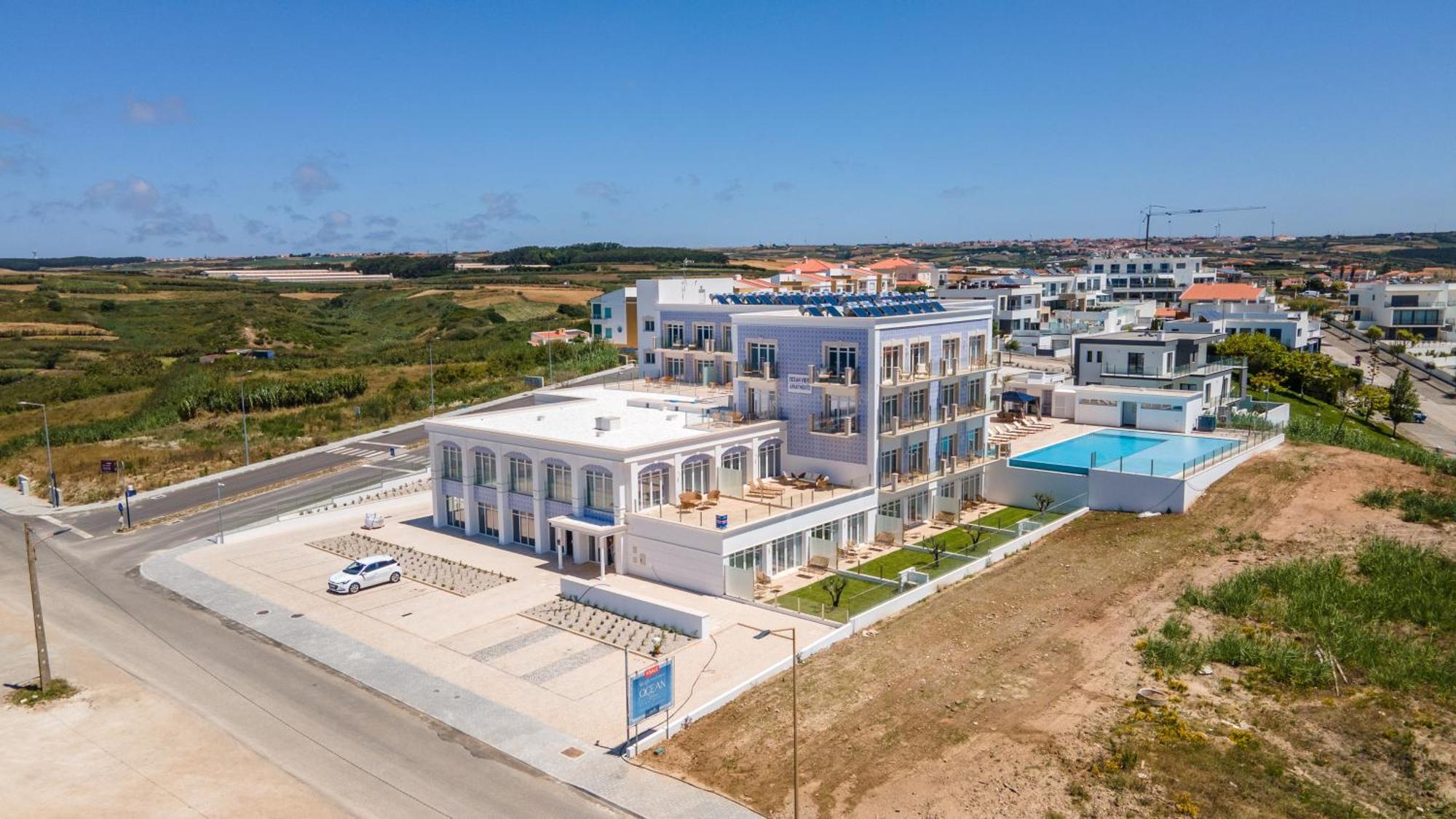 Ocean View Apartments Lourinhã Esterno foto