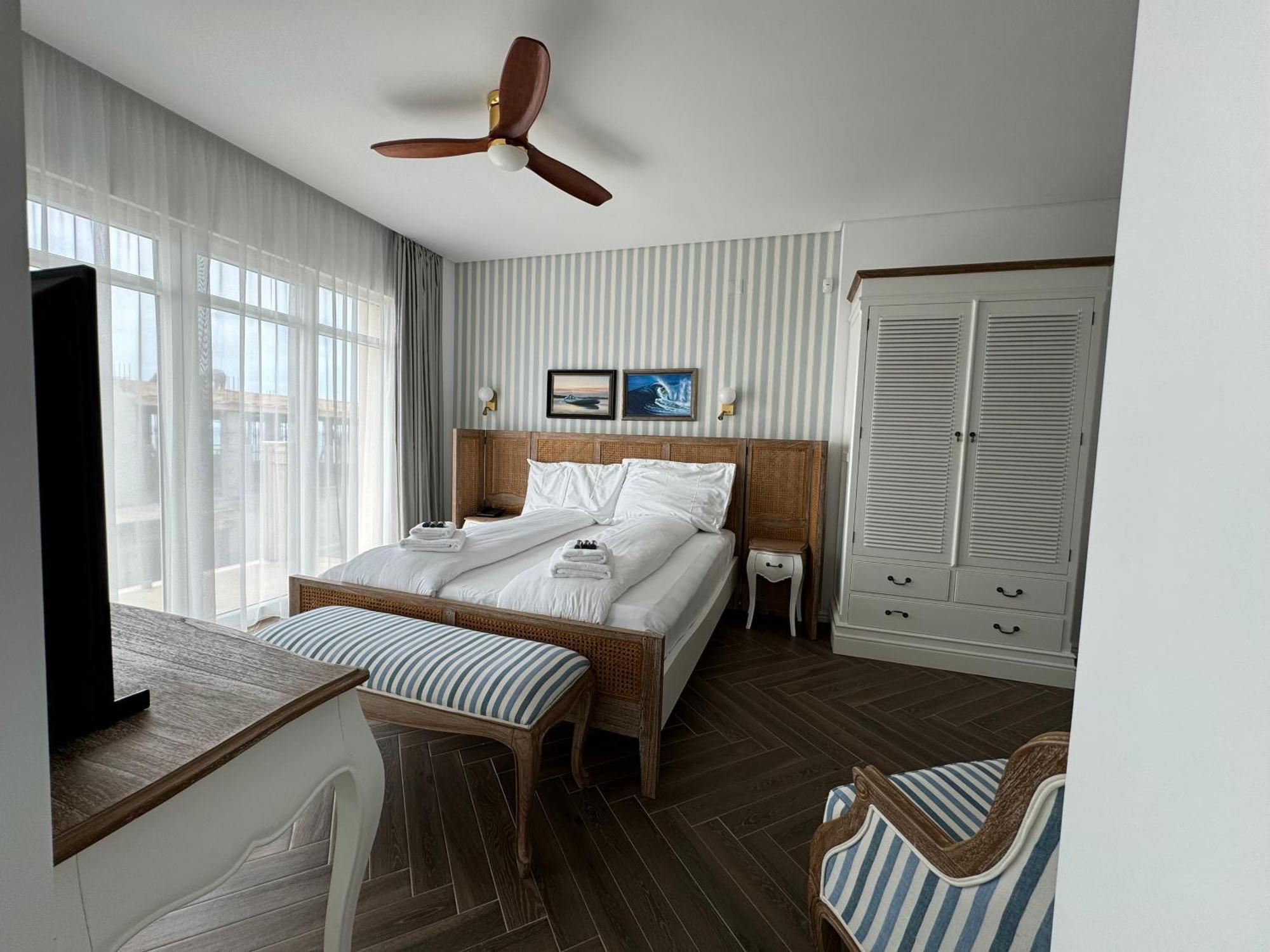 Ocean View Apartments Lourinhã Esterno foto