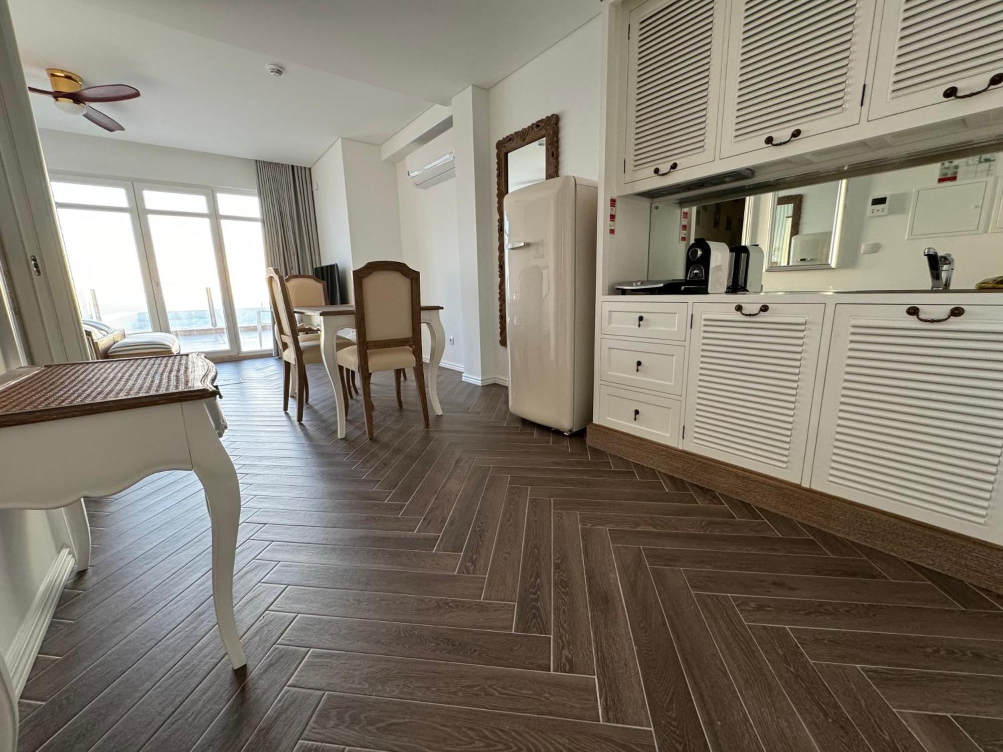 Ocean View Apartments Lourinhã Esterno foto