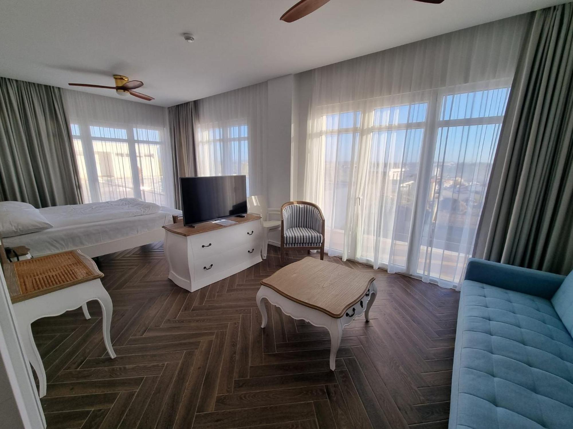 Ocean View Apartments Lourinhã Esterno foto