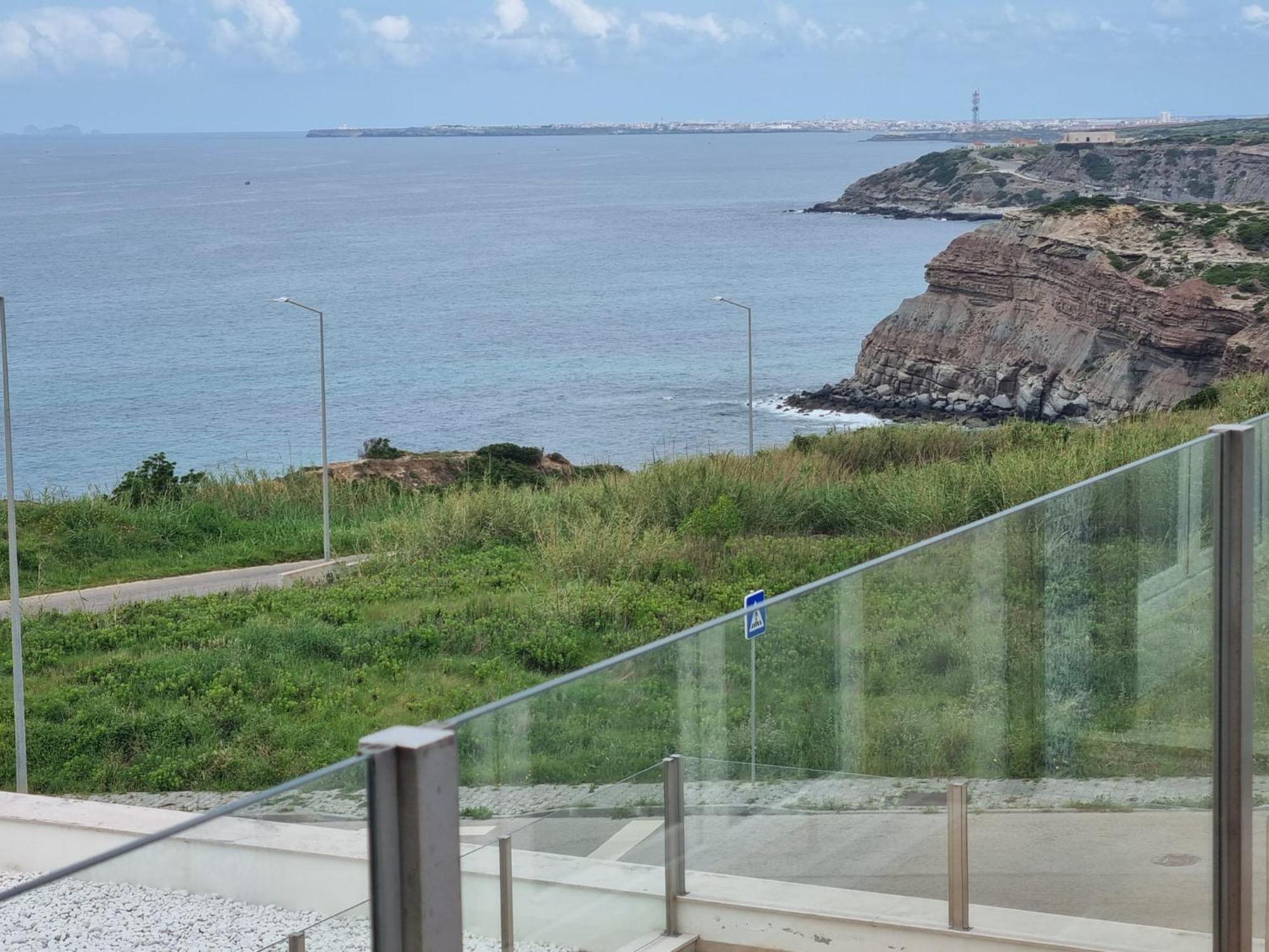 Ocean View Apartments Lourinhã Esterno foto